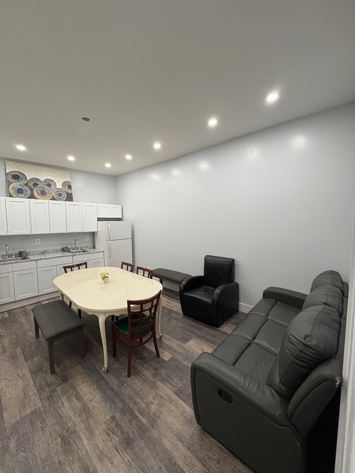 Appartement face au 770 — rez-de-chaussée